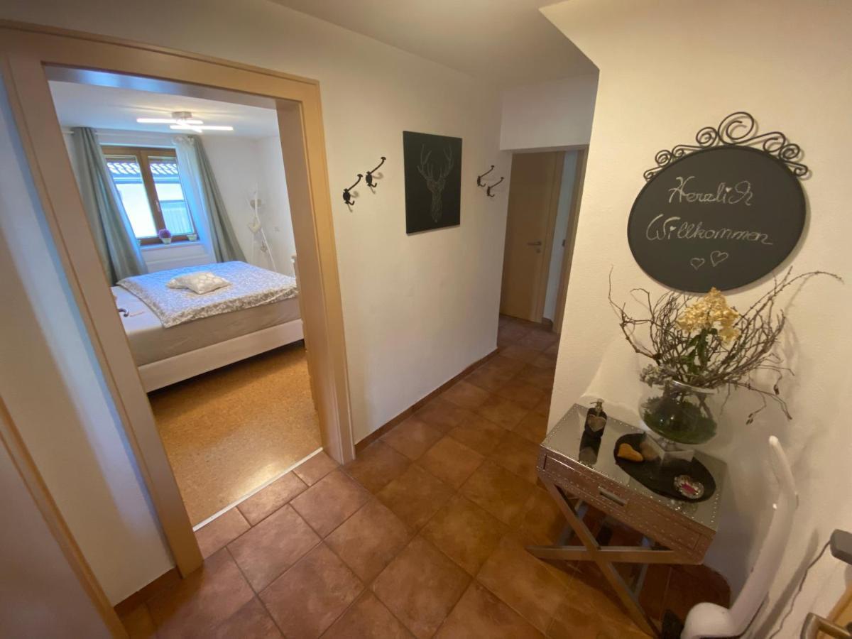 Zentral Gelegene Ferienwohnung In Зальфельден Экстерьер фото